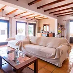 Llenes Сasa de vacaciones Paratella